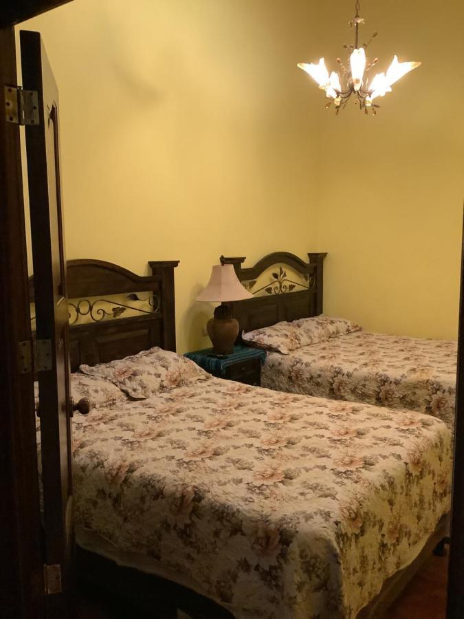 فندق La Casita De Angie أنتيغوا غواتيمالا المظهر الخارجي الصورة